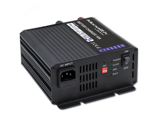 Qoltec Monolith - Batteriladdare - AC 180-260 V