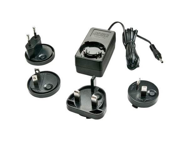 Lindy 73824, PC, Innendørs, 100-240 V, 50/60 Hz, 5 V, 3 A