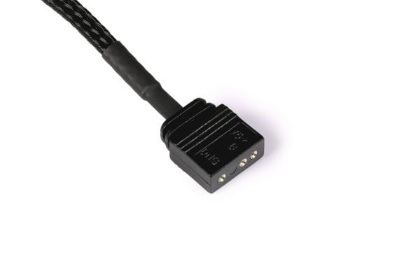 Alphacool Y-jakaja aRGB 3-nastainen 3x 3-nastaiseen 60cm - musta