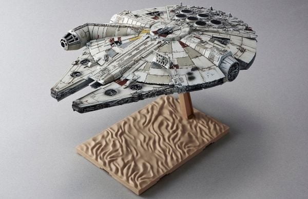 Revell Bandai Millennium Falcon, Spaceship model, Monteringssett, 1:144, Millennium Falcon, Alle kjønn, 196 stykker