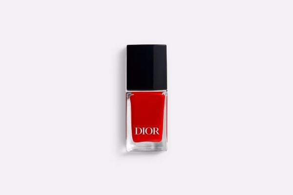 DIOR VERNIS KYNSILAKKA Nº999 ROUGE 1UN