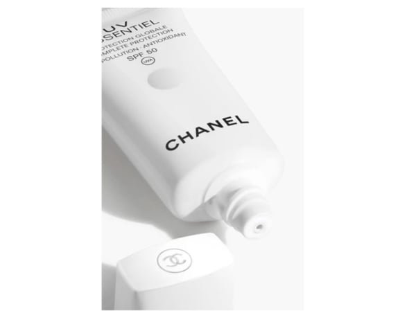 Chanel UV Essentiel Complete Protection SPF 50 30 ml