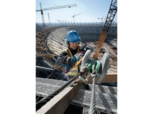 Bosch GWS 18V-10P PROFESSIONAL, 9000 RPM, 12,5 cm, Batteri, 1,9 kg, Børsteløs motor