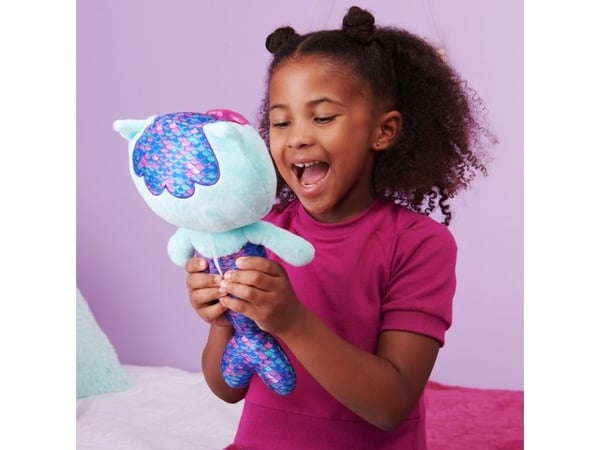 Gabby''s Dollhouse GDH PLH Feature Plush MerCat GML, Jente, 3 år, Gir fra seg lyd