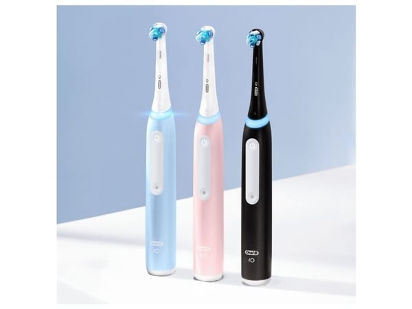 Oral-B 8006540731536, Voksen, Roterende vibrerende Tannbørste, Daglig stell, Sensitiv / Myk, Whitening, Svart, Hvit, 2 min, Svart