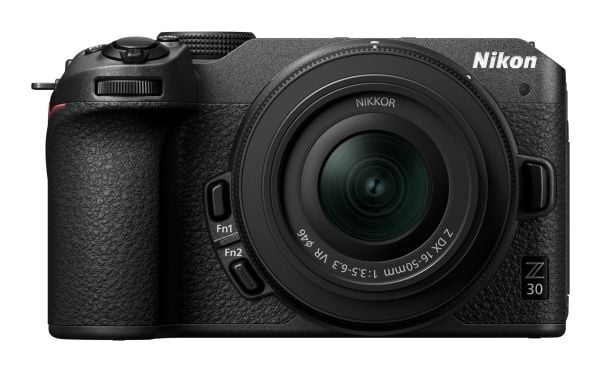 Nikon Z 30 Kit 12-28mm, 20,9 MP, 5568 x 3712 piksler, CMOS, 4K Ultra HD, Berøringsskjerm, Sort