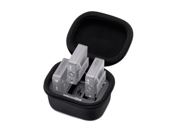 Punainen Wireless GO II -latauslaatikko