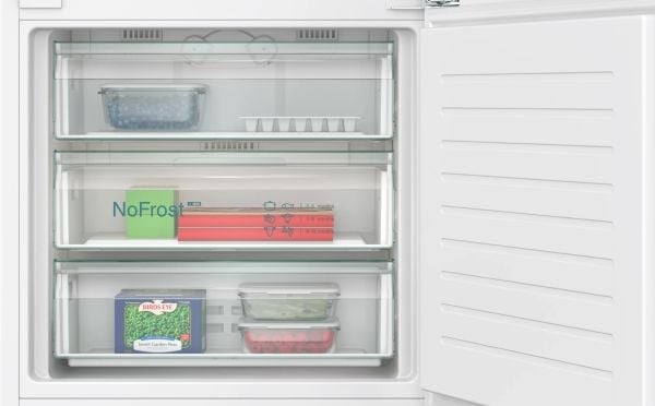Siemens iQ300 KB96NVFE0 integrert kjøl/frys 383 liter