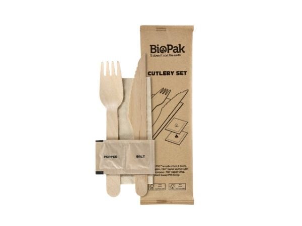 Bestikpose 5/1 med træ kniv/gaffel/serviet/salt/peber,250 stk/krt