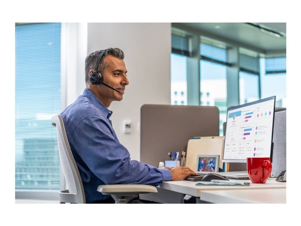HP Poly Savi 8210 UC - Savi 8200 series - hodesett - on-ear - DECT / Bluetooth - trådløs - aktiv støydemping - USB-A via Bluetooth-adapter - svart ...