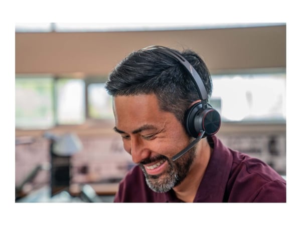 HP Poly Voyager Focus 2 - Headset - på örat - Bluetooth - trådlös, kabelansluten - USB-A via Bluetooth-adapter - svart - Certifierad för Microsoft-...
