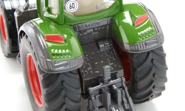 Siku Fendt 728 Vario, Traktor, 1:32, Fendt 728 Vario, Alle kjønn, Plast, Metall, Svart, Grønn
