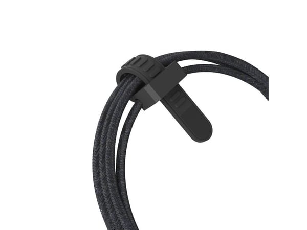 USB-kaapeli Eaton Lightning - USB-C, 1,5 m, lajiteltu (9B4414114097)