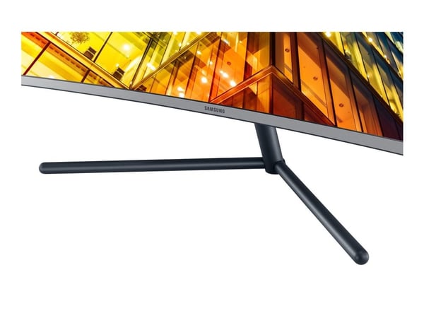Samsung U32R590CWP – UR59C-sarja – LED-näyttö – kaareva – 32" (näkyvä koko 31,5") – 3840 x 2160 4K @ 60 Hz - VA - 250 cd/m² - 2500:1 - 4 ms - HDMI,...