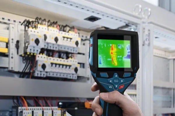 Bosch GTC 400 C Professional - Värme- och visuell ljuskamerakombo - kompakt - 0.0192 MP - Wireless LAN - SOLO