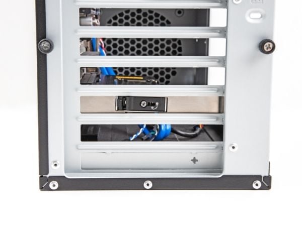DeLOCK 47037
