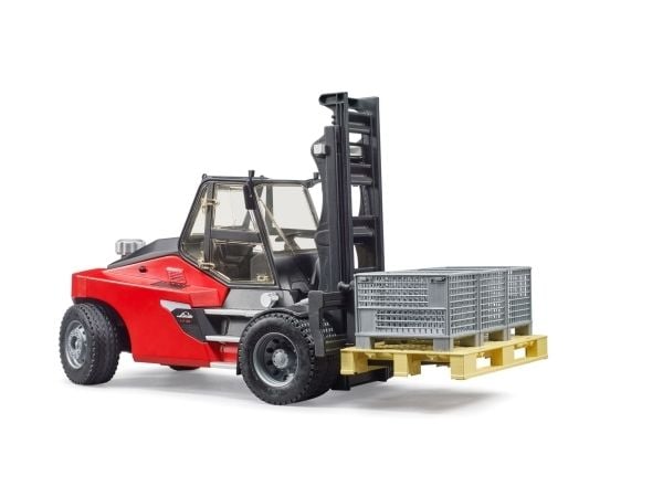 Bruder Linde HT160D gaffeltruck med pall og 3 pallgitter leketøy