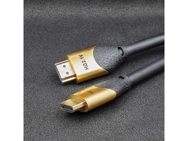 Qoltec GOLD - Ultra High Speed - HDMI-kabel med Ethernet - HDMI hann til HDMI hann - 3 m - svart, gull - 8 K 60 Hz (7680 x 4320) støtte