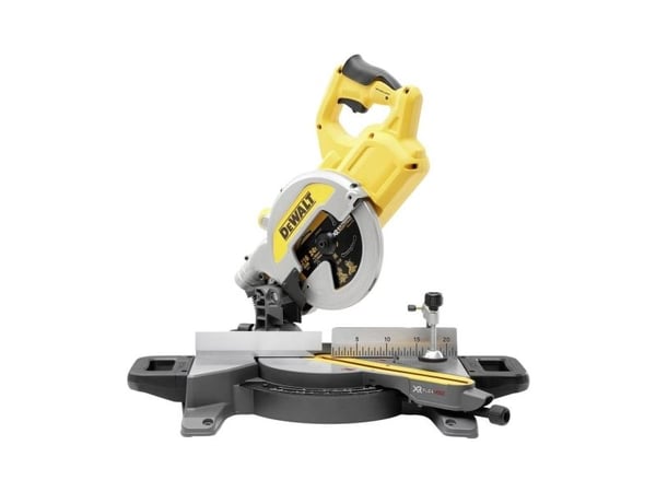 DeWALT DCS777N