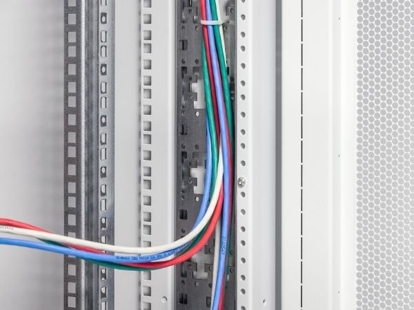Triton RAX-VP-V42-X2, Rackskinne, Metallisk
