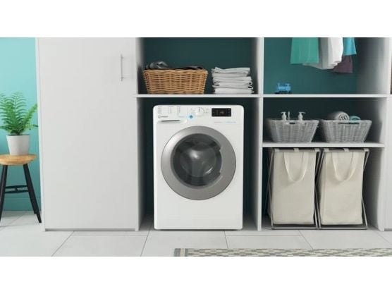 Indesit BWSE 71295X WSV EU, Frontmatet, 7 kg, B, 78 dB, 1151 RPM, B