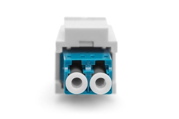 DIGITUS Professional - Kopplingsdon för nätverk - LC enkelläge (hona) till LC enkelläge (hona) - fiberoptisk - duplex - OS2 - trapetsjack, snäpp-in...