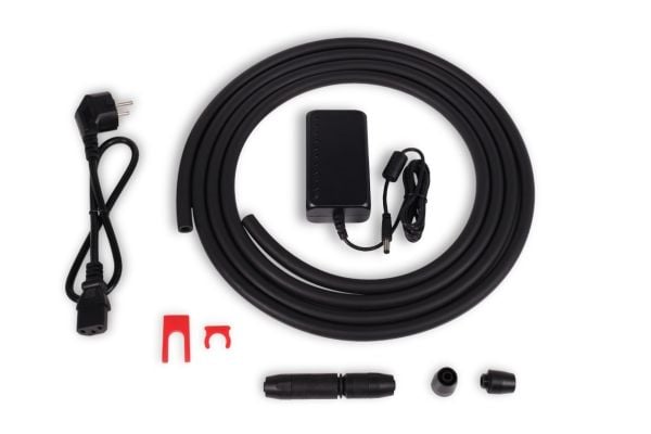 Alphacool 13093, All-in-one-nesteenjäähdytin, musta