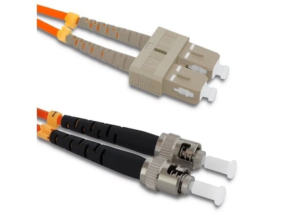 Qoltec - Koblingskabel - SC/UPC-multimodus (hann) til ST/UPC-multimodus (hann) - 5 m - fiberoptisk - dupleks - 50 / 125 mikroner - OM2 - halogenfri...