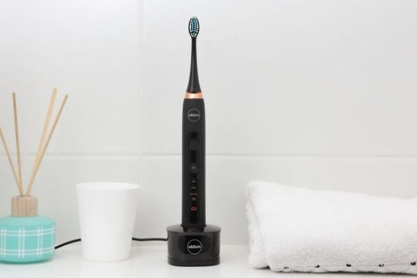 Eldom Sonic SD210C eltandborste svart