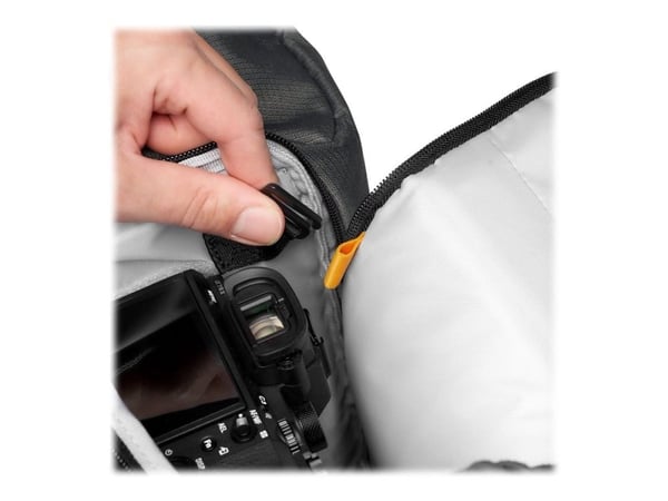 Lowepro Fastpack BP 250 AW III - Ryggsekk for kamera med linser og nettbrett/notebook - PU-belagt stoff - grå - 13"