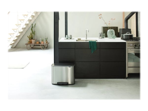 Brabantia Bo Pedal Bin - Skraldespand - fliplåg - 36 L - fodpedal - mat stål