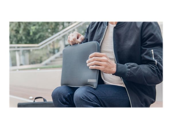 Moshi Pluma - Fodral för bärbar dator - 13" - denimblå - för Apple MacBook Pro 13.3" (Late 2016, Mid 2017, Mid 2018, Mid 2019); MacBook Air (Early ...
