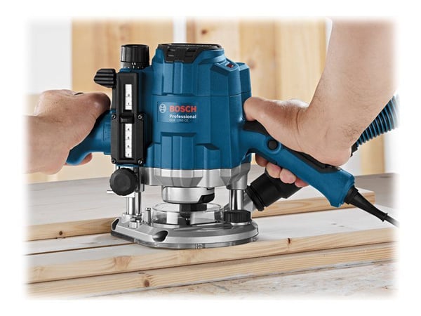 Bosch GOF 1250 CE Professional - Dukkertfres - 1250 W - 8 mm flens