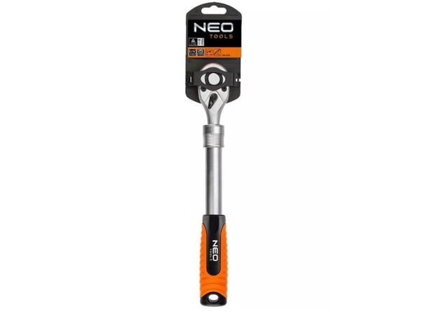 Neo Tools kam med teleskopskaft