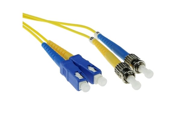 15 meter LSZH singlemode 9/125 OS2 fiber patchkabel duplex med SC- og ST-kontakter 15 meter LSZH singlemode 9/125 OS2 fiber patchkabel duplex med SC- og ST-kontakter