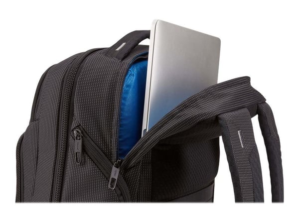 Thule Crossover 2 -reppu 30L. Musta