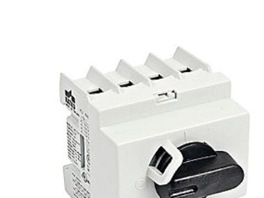 Sisäänrakennettu kytkin - Ku463+K/Ku4P 4P 63A Katko 4-napainen kytkin M36 Sisäänrakennettu.