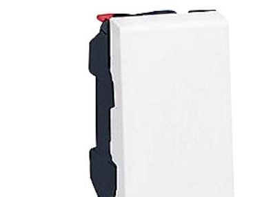 Tryckknapp 6A 1M Hv