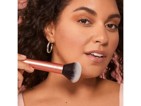 Real Techniques Everything Face Brush