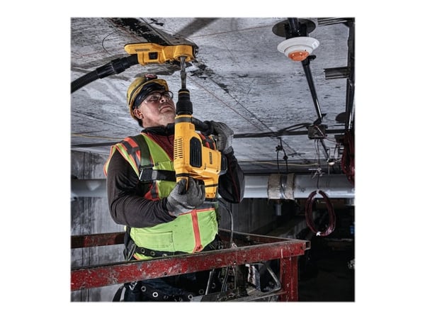 DeWALT D25481K-QS, Pistooliporakone, SDS Max, 530 RPM, 107 dB, 96 dB, 9,4 m/s ²