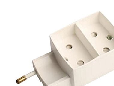 Dubbelkontakt 2 plana uttag - vit