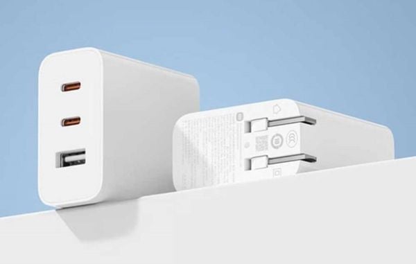 Xiaomi 2C1A - Strømadapter - 67 watt - 3.25 A (2 x USB-C, USB) - på kabel: USB-C
