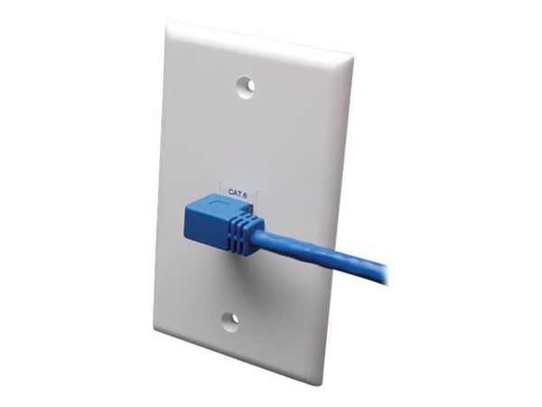 Eaton Tripp Lite Series Right-Angle Cat6 Gigabit Molded UTP Ethernet Cable (RJ45 Right-Angle M to RJ45 M), Blue, 10 ft. (3.05 m) - Koblingskabel - ...