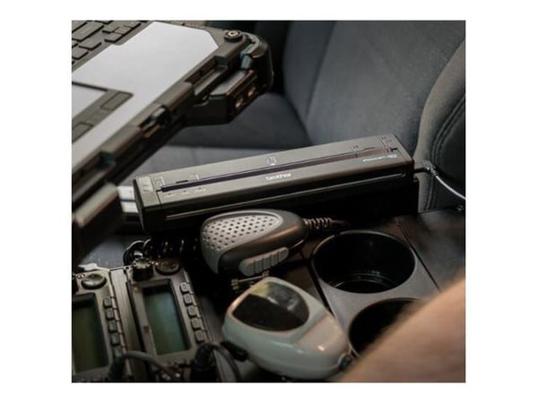 Brother PocketJet 8 PJ-862 - Skriver - S/H - direktetermisk - A4/Legal - 203 x 200 dpi - inntil 13.5 spm - USB-C, Bluetooth 5.2 LE, NFC