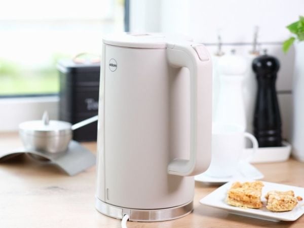 ELDOM C290S NEEV, 1,7 l, 2200 W, Hvit, Plast, Rustfritt stål, Overopphetingsbeskyttelse, Trådløs