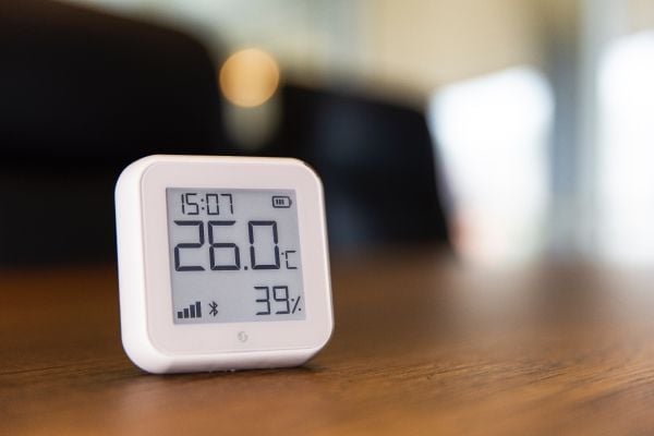Shelly Plus H&T - Avancerad fukt- och temperatursensor - Vit