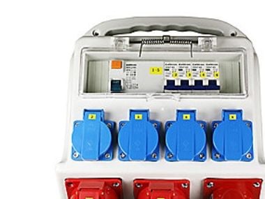 Rakennuspiirilevy CC16-4 16A CEE + 4xDK