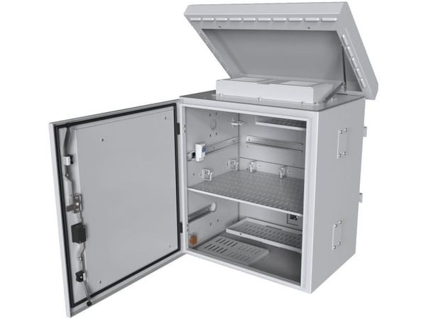 Lanview by Logon - Camera surveillance cabinet - maxi classic, for 4 cameras - med 2 kylfläktar, termostat - stångmontering - vit, RAL 7035