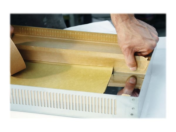 Tesa 4323 - Maskeringstape - 30 mm x 50 m - lett kreppet papir - lys beige