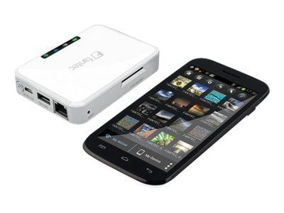 Fantec MWiD25-DS (hvit) FANTEC MWiD25-DS er en trådløs dokkingstasjon som gir LAN-tilgang til USB-lagringsmedier og SD-kort direkte fra iPad, iPhon...